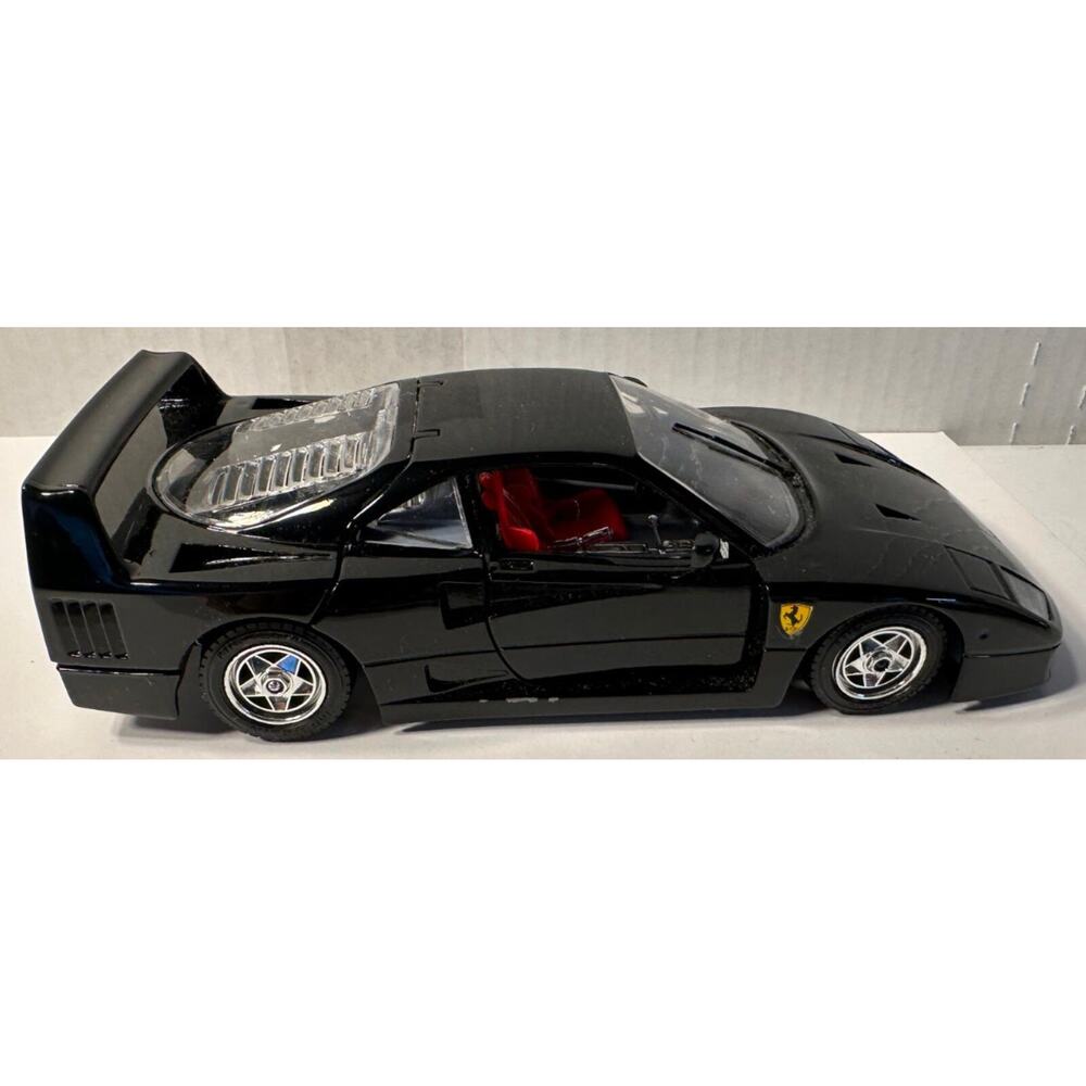 Burago Ferrari F40 1987 1:24 Black